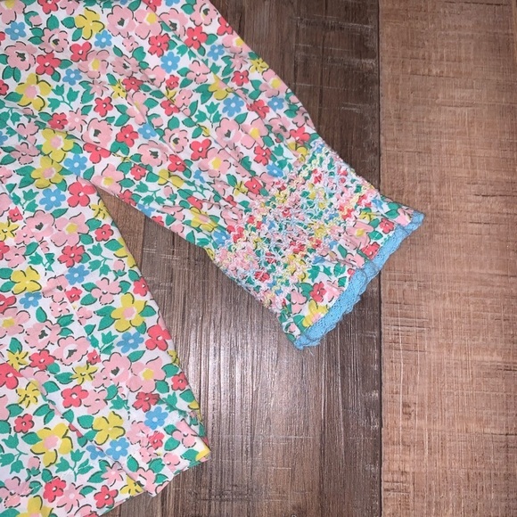 Mini Boden Girls Floral Smocked Collared Blouse Multi-Colored Keyhole Back 4-5yr - Picture 2 of 4